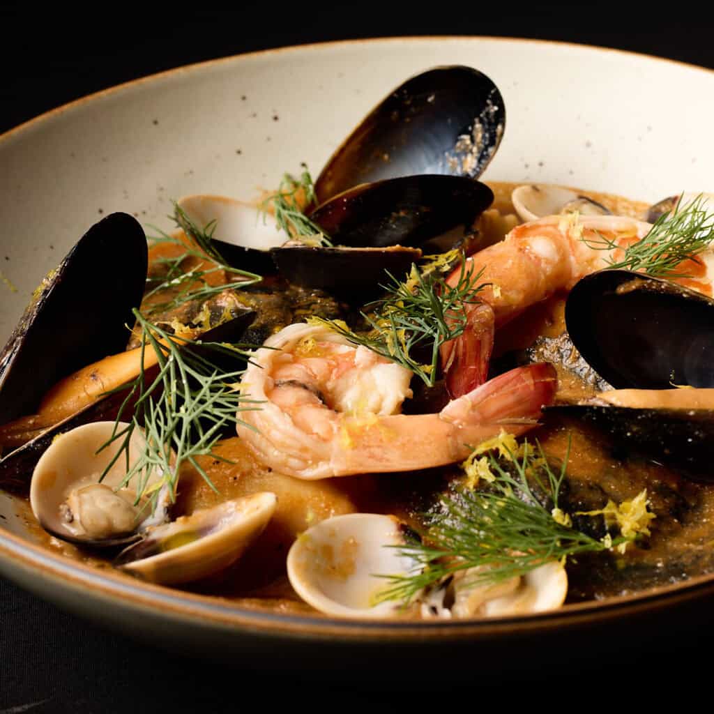 Prawn & Salmon Ravioli Seafood alla Panna